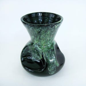 Vaso in ceramica smaltata nera - design libero con gocce verdi - Gaubier Pottery, Saint-Amand-en-Puisaye, Francia - vintage anni '50