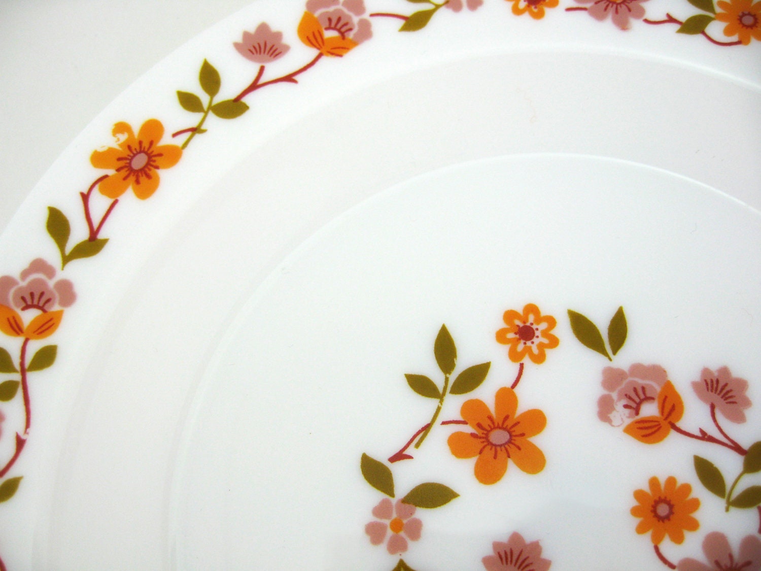 Lot de 6 assiettes creuses Arcopal, fleurs orange | Mes Années Vintage