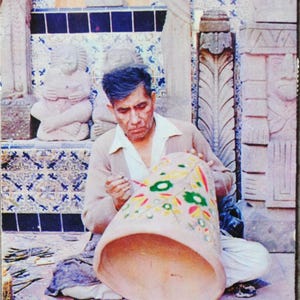 Cerâmica mexicana / Artesão de Tlaquepaque / Arte de parede em cerâmica antiga de Tonala / Cartão postal vintage do México / Potter 240