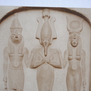 Osiris, Isis et Korus- antiquités égyptiennes -carte postale ancienne  Egypte -art  égyptien-ref50