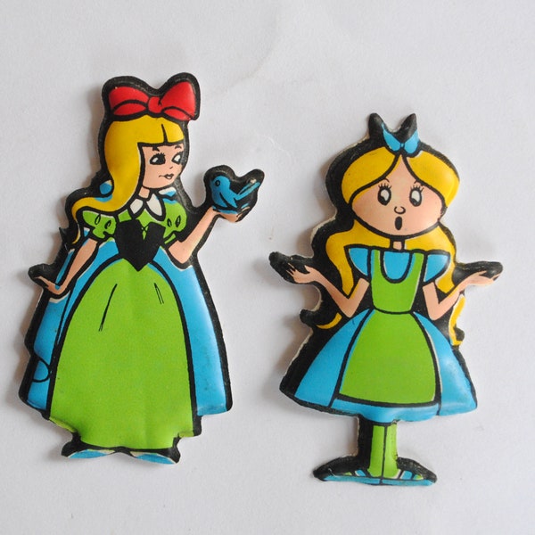 Vintage Français 1970-7 figurines publicitaires en caoutchouc souples-Disney- Cendrillon-Peau d'Ane-Alice-Blanche Neige... marque Montella