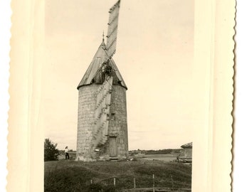 Rare - Small-France-wind mill photography original vintage photography black and white - 10.5x8cm - heritage-country French 50's