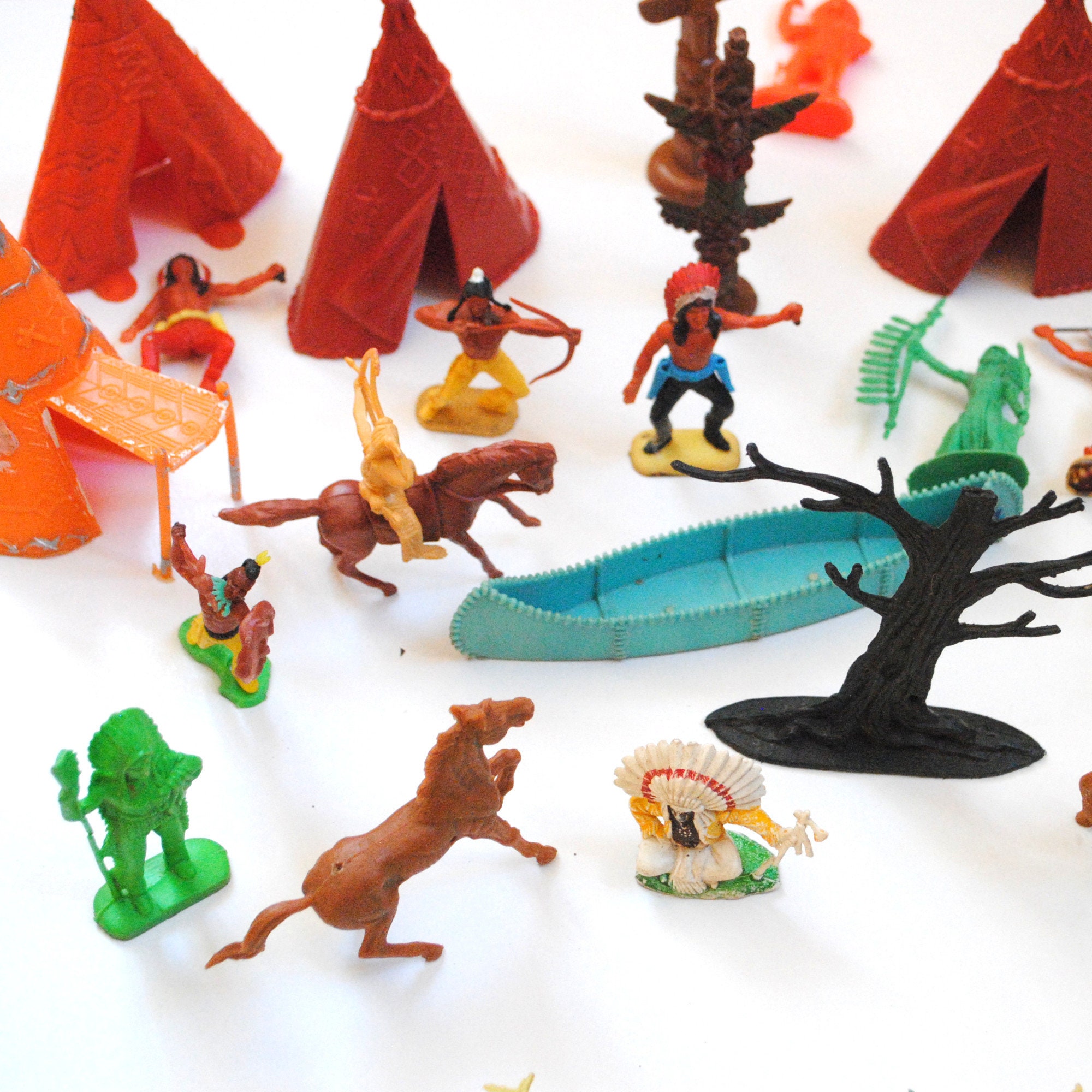 Rare Vintage American Indian Toys -far West-western-sioux Rare Vintage American Indian Toys -far West-western-sioux
