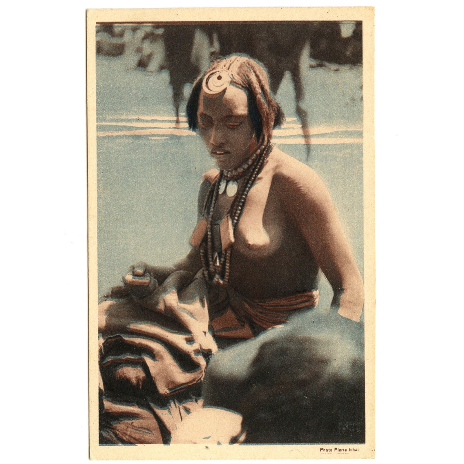Rare Afrique Équatoriale-Femme Africaine Seins Nus-Jeune Femme Dénudée-Carte Postale Ancienne -Photo