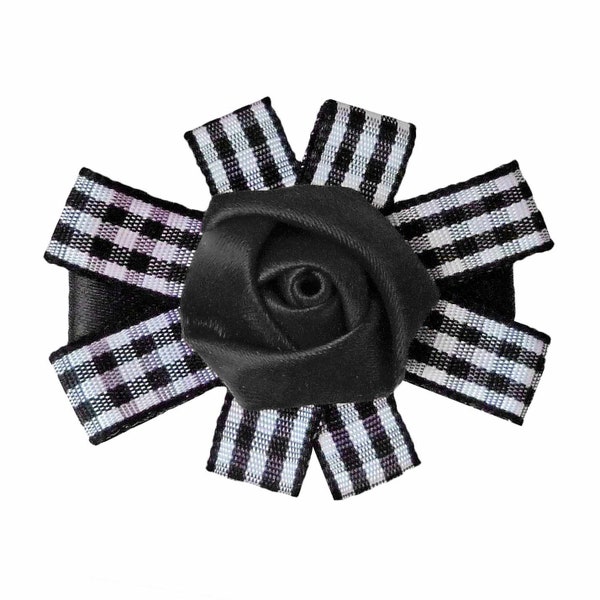 Broche noeud papillon noir et blanc carreaux fleur noire rétro