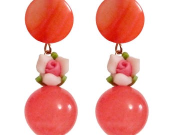 Orange-pink mother-of-pearl flower fimo and pearl stud earrings
