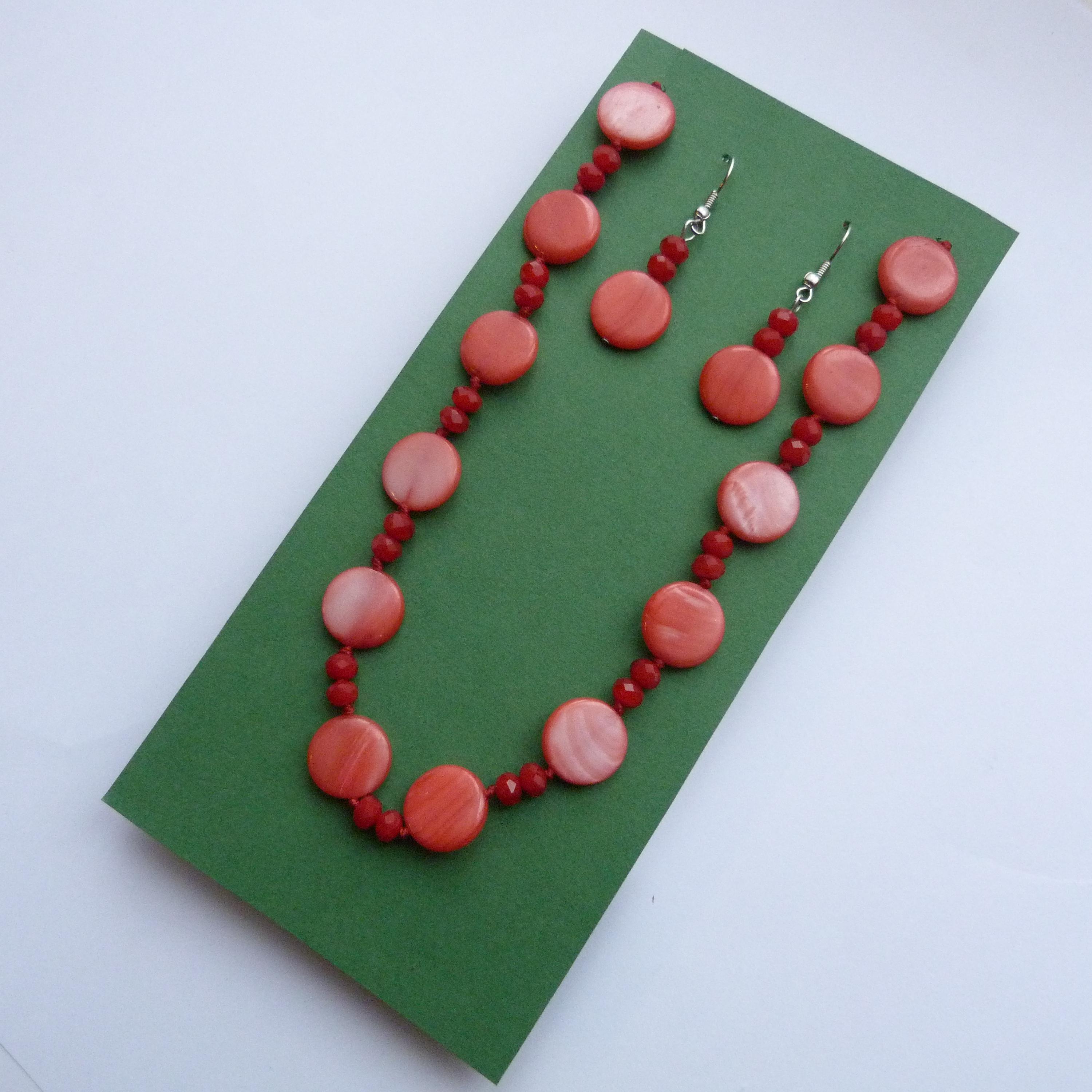 Parure De Bijoux Rouge Et Or - Collier + Boucles D'oreilles à Franges Perles De Verre
