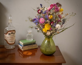 Rainbow Bright Dried Flower Bouquet.  Natural  British grown flower arrangement. Vase option. Please check measurements in description