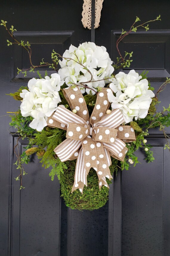 Hydrangea door hanger
