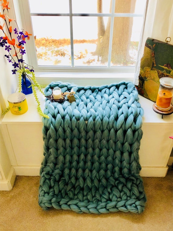 Teal Chunky Knit Blanket 2025
