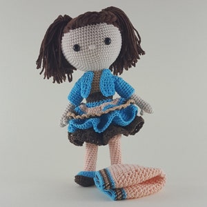 Crochet doll pattern amigurumi pdf Linda