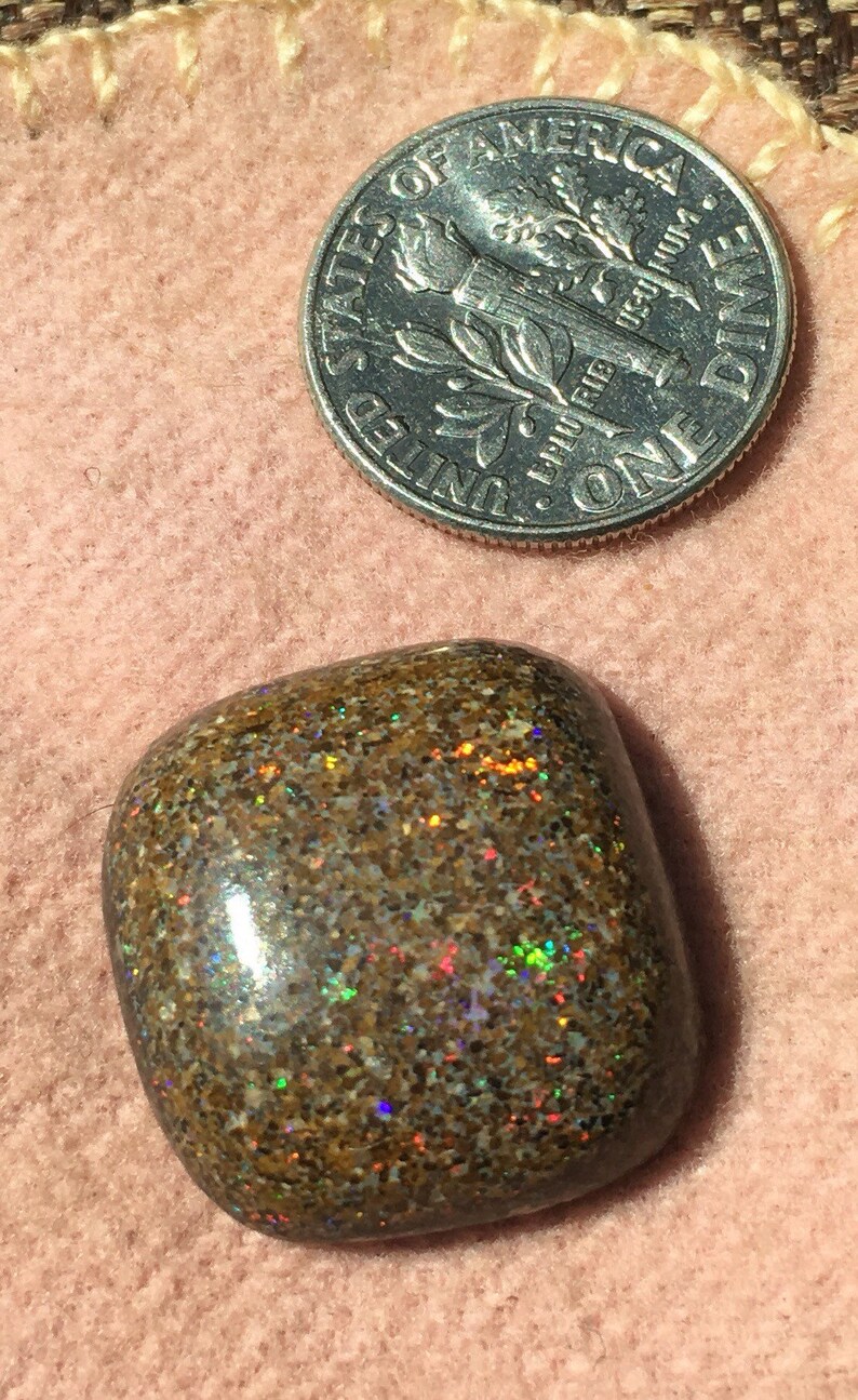 Andamooka opal cabochon