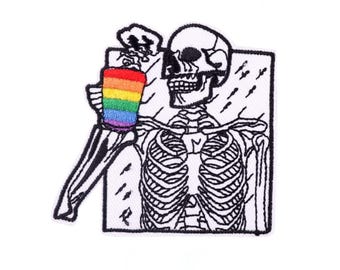 楽しいスケルトンパッチ かわいいパッチ スケルトンパッチ レインボーマグ プライドパッチ LGBTQ 飲酒ポジティブアイロンパッチ ジャケットやバックパック用のクールなパッチ
