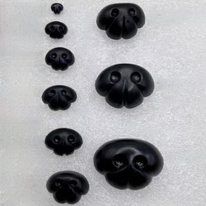 Black plastic nose Dog nose with washers felted toys doll noses felting animals triangular nose safety nose for toys puppy nose bichon nose