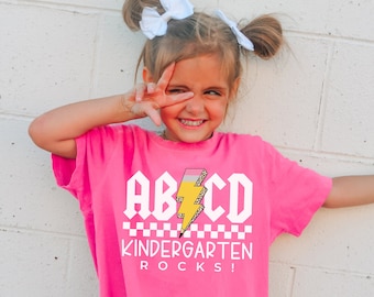 Kindergarten Shirts for Girls Comfort Colors Cute Hello Kindergarten Back to School Shirt for Boys First Day of School T-Shirt for Kids