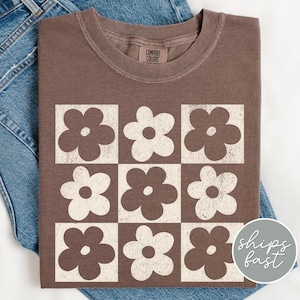 Daisy Flower Checkered Shirt Boho Checkerboard Tshirt for Women Checkerboard Daisy T-Shirt Retro Flower Shirts