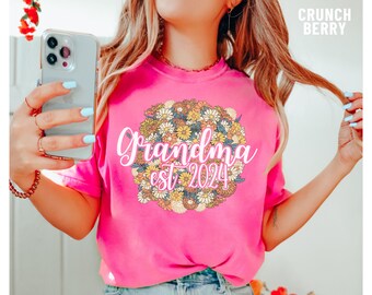 Grandma Est 2024 Shirt Gift for New Grandma Pregnancy Announcement to Grandmother Shirts Floral Grandma Tshirt Custom Grandma Mother's Day
