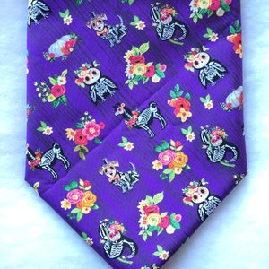 Día de los Muertos Animales y Flores Bandana