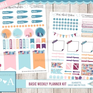 Puede incluir: Pegatinas de planificador imprimibles con un tema de libro. Las pegatinas incluyen un planificador semanal, pegatinas de planificación anticipada y varios elementos decorativos. Las pegatinas son en tonos de azul, rosa, naranja y morado.
