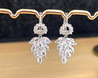 Leaf hoop earrings, rhodium-plated brass and crystal glass - wedding jewelry, ceremony