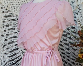 VINTG Pink Formal Dress/80s Light Pink Bridesmaid Dress/Summery Wedding Dress/Modest Short Sleeve Ruffled Top Long Formal Dress/Prom Dress
