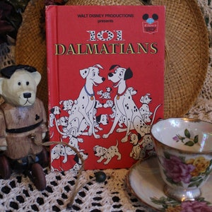 Livre classique pour enfants Les 101 dalmatiens/livre de contes Walt Disney VINTG cadeau/livre éducatif illustré en couleur pour enfants/livre d'apprentissage de la lecture pour enfants