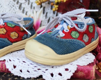 Toddler's RARE VINTG Corduroy Shoes, 80s 90s Size 5 Made in USA Sneakers/Blue, Red Cloth Rubber Shoes/Kids Costume Photoshoot Playwear Shoes