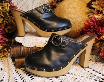 Damas '90s Y2k Black Vegan Platform Mules / Slides / Clogs / Wide Stitching Faux Leather Wood Look Platform Heels - Talla 8