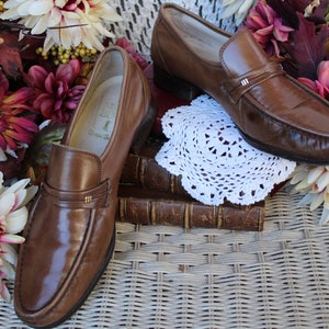 Zapatos de vestir Nunn Bush para hombres / Zapatos deslizantes de cuero marrón de calidad de los años 80 / Zapatos de oficina con clase de botas de latón Tamaño 9 1/2 m imagen 7