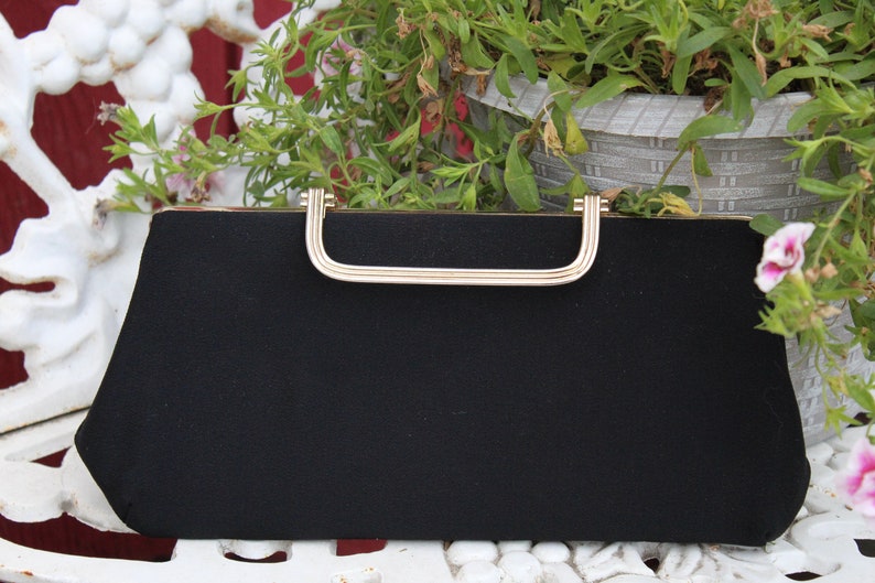Ladies Fun & Classy Vintage 50's Small Black Fabric with Gold Tone Fold Over Clasp Closure Clutch / Purse image 4