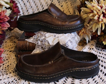 Ladies Y2K Brown Leather Platform Loafers / Comfy Slip On Shoe / Casual Office, Campus, Preppy, Hippie, Academia, Mules, Shoes - Size 7M