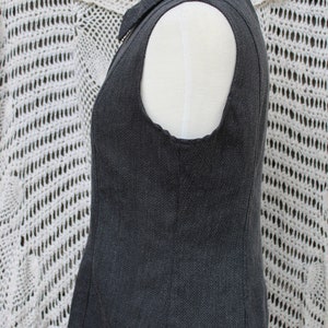 Ladies Fitted Charcoal Gray Zippered Vest / Dressy Secretaries Vest / 80's Academia / Preppy Vest Size Large image 9