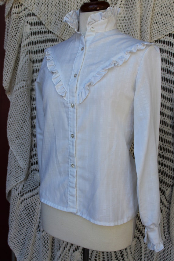 Ladies 80's Victorian White Ruffled Blouse, VINTG… - image 2