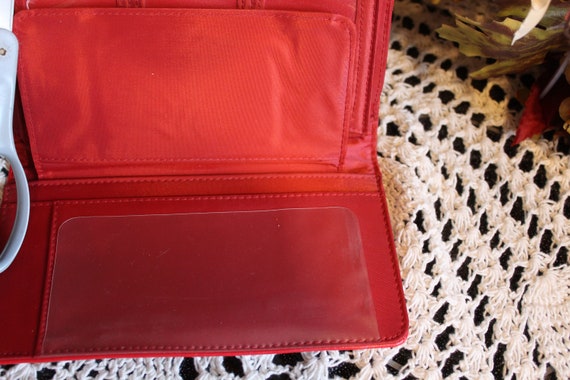 Ladies Red Vegan Wallet, Clutch VINTG Wide Stitch… - image 9
