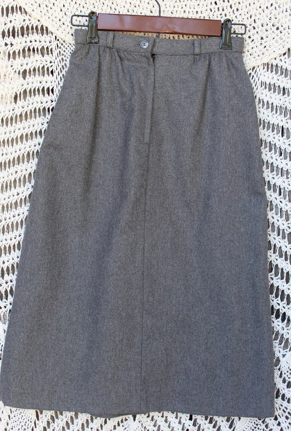 Ladies Gray Wool Skirt, VINTG High Pleated Waist … - image 4