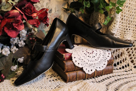 Ladies Classy Black Leather Low Square Heel, Adjustable Strap, Pointed Toe Heels / Pumps - Size 7 M - Etsy Ladies Classy Black Leather Low Square Heel, Adjustable Strap, Pointed Toe Heels / Pumps - Size 7 M - Etsy