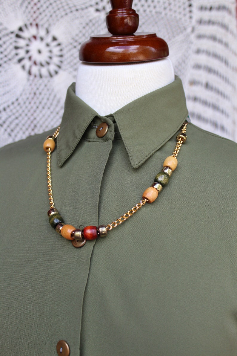 Ladies Summery Avocado Green Short Sleeve Button Front with Detachable Necklace Vintage Blouse Size Small