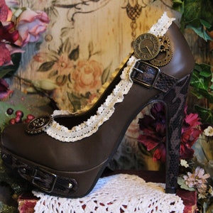 Ladies Crazy Cute Upcycled Victorian Steampunk Princess Brown With Snakeskin Spiked Stilettos - Size 6