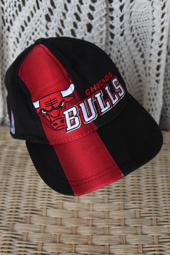 Vintage 90s 1997 NBA Draft Cap Chicago Bulls Sports Specialties Basketball Snapback Hat Distressed