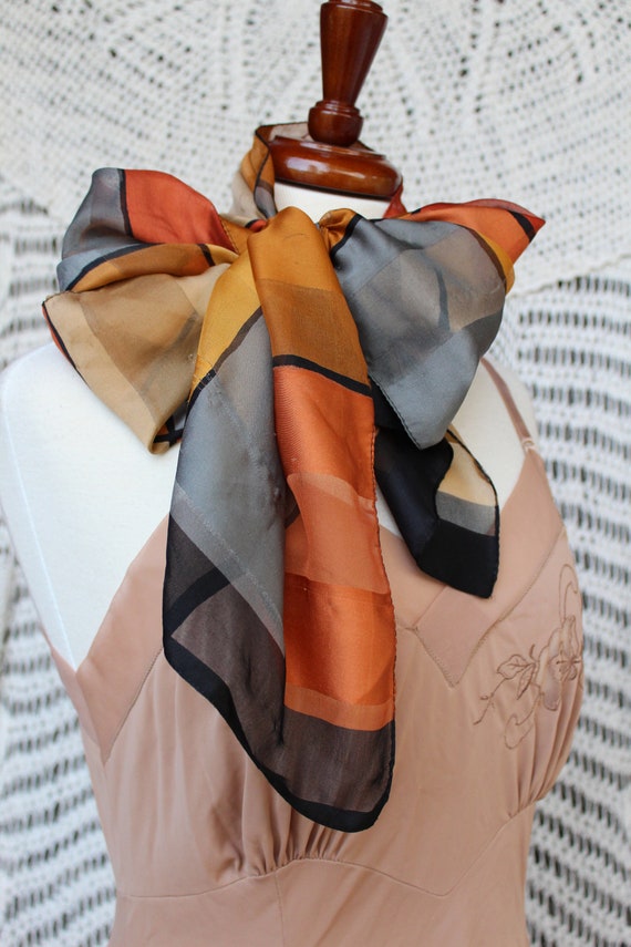 Bold, Colorful Colorblock Oblong Head, Neck Scarf… - image 5