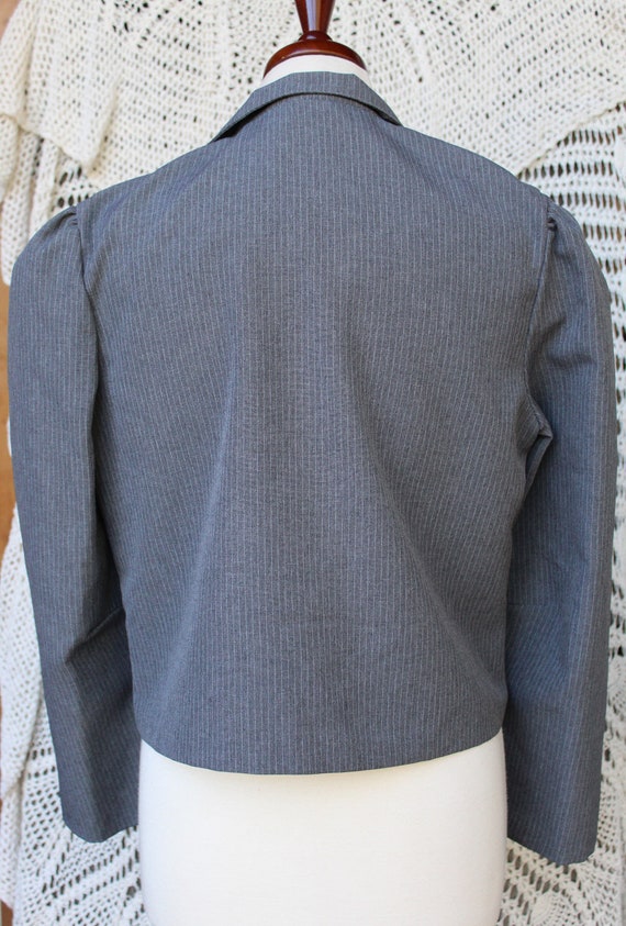 Ladies Gray Pinstripe Dressy Jacket/80s Puffed Sl… - image 8