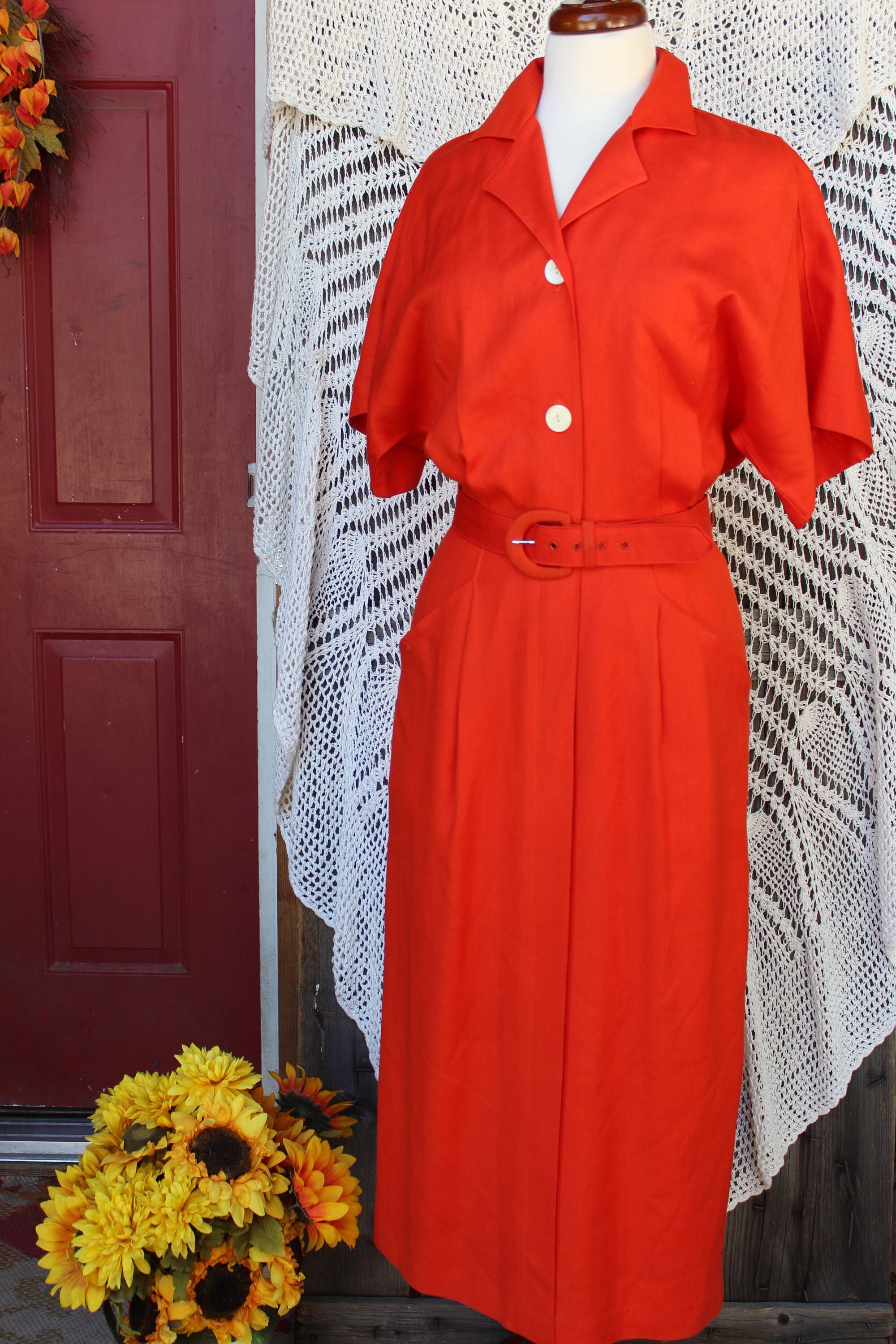 Ladies Orange Shirt Dress, VINTG 80s Made in USA Classy Rayon