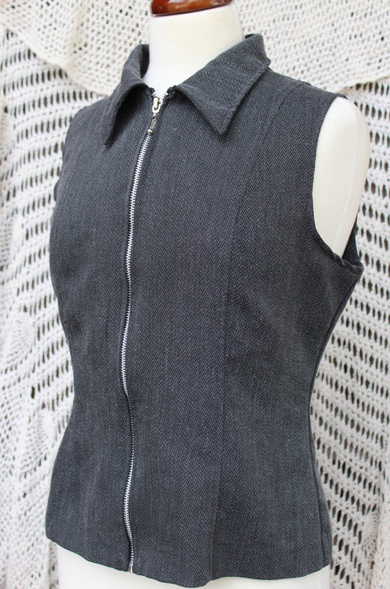 Ladies Fitted Charcoal Gray Zippered Vest / Dress… - image 10
