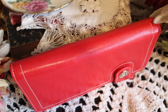 Ladies Red Vegan Wallet, Clutch VINTG Wide Stitch… - image 6
