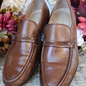 Zapatos de vestir Nunn Bush para hombres / Zapatos deslizantes de cuero marrón de calidad de los años 80 / Zapatos de oficina con clase de botas de latón Tamaño 9 1/2 m imagen 2