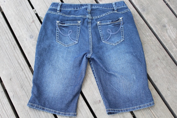 Ladies Dark Blue Long Denim Shorts / Biker Length… - image 3