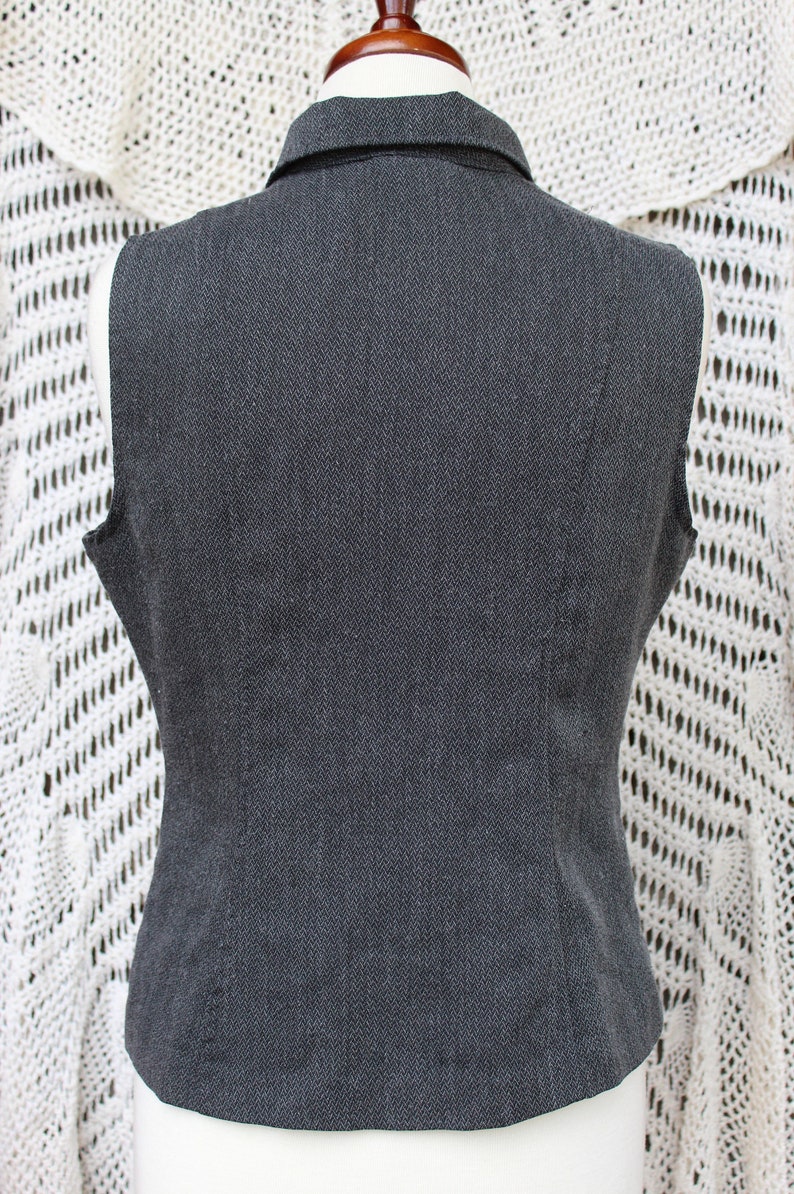 Ladies Fitted Charcoal Gray Zippered Vest / Dressy Secretaries Vest / 80's Academia / Preppy Vest Size Large image 7