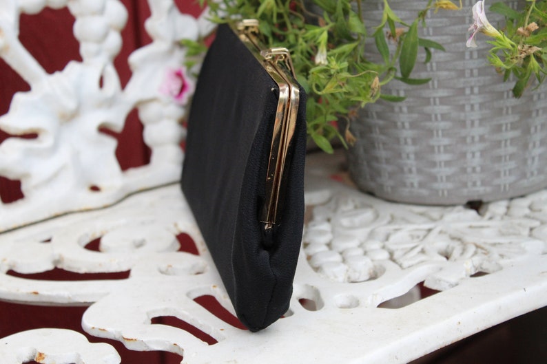 Ladies Fun & Classy Vintage 50's Small Black Fabric with Gold Tone Fold Over Clasp Closure Clutch / Purse image 7