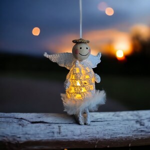 Guardian angel with light crochet pattern image 4