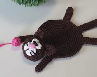 Coaster cat crochet pattern